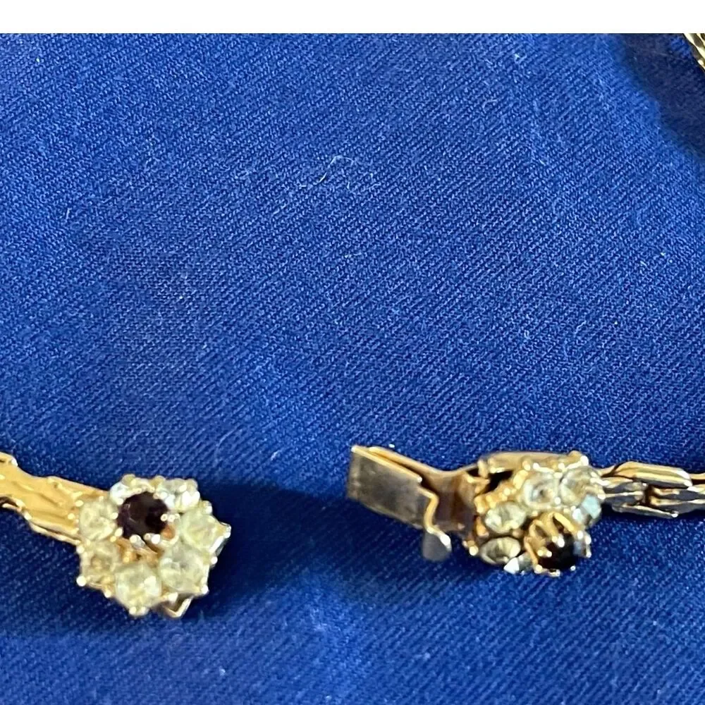 Vintage Gold Tone Link Chocker Necklace 15.5